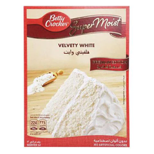 Load image into Gallery viewer, Betty Crocker Super Moist Velvety White
