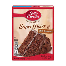 Load image into Gallery viewer, Betty Crocker Super Moist Milk Chocolate Cake Mix
